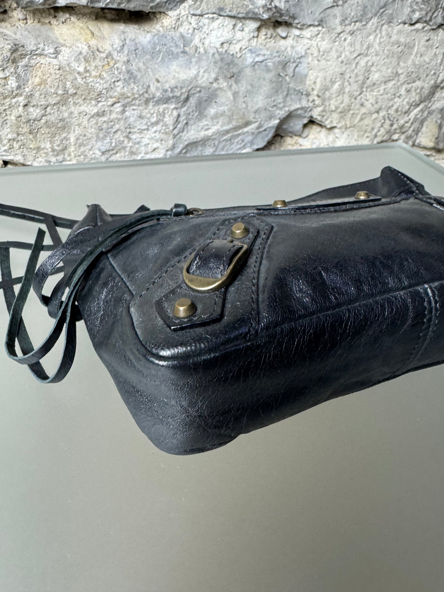 Balenciaga Classic Clutch aus Leder in Schwarz