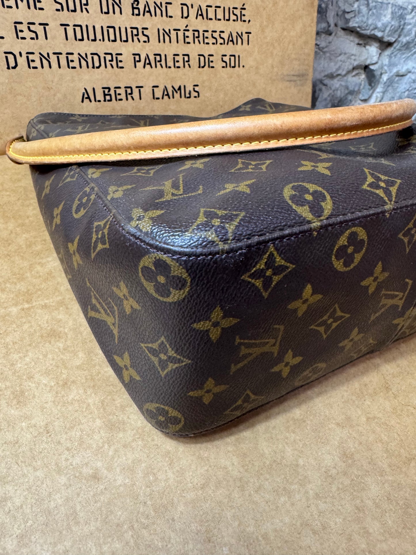 Louis Vuitton Looping GM – Monogram Canvas