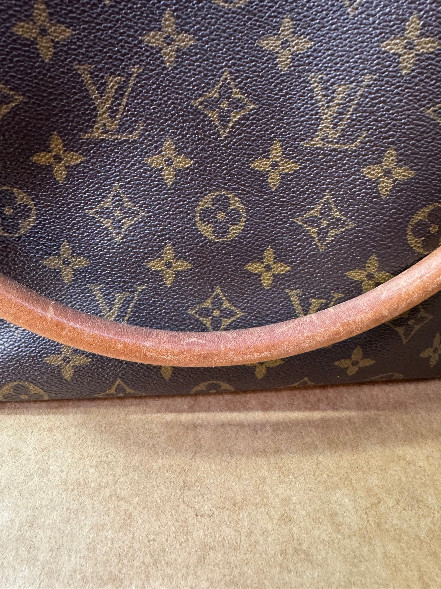 Louis Vuitton Looping GM – Monogram Canvas