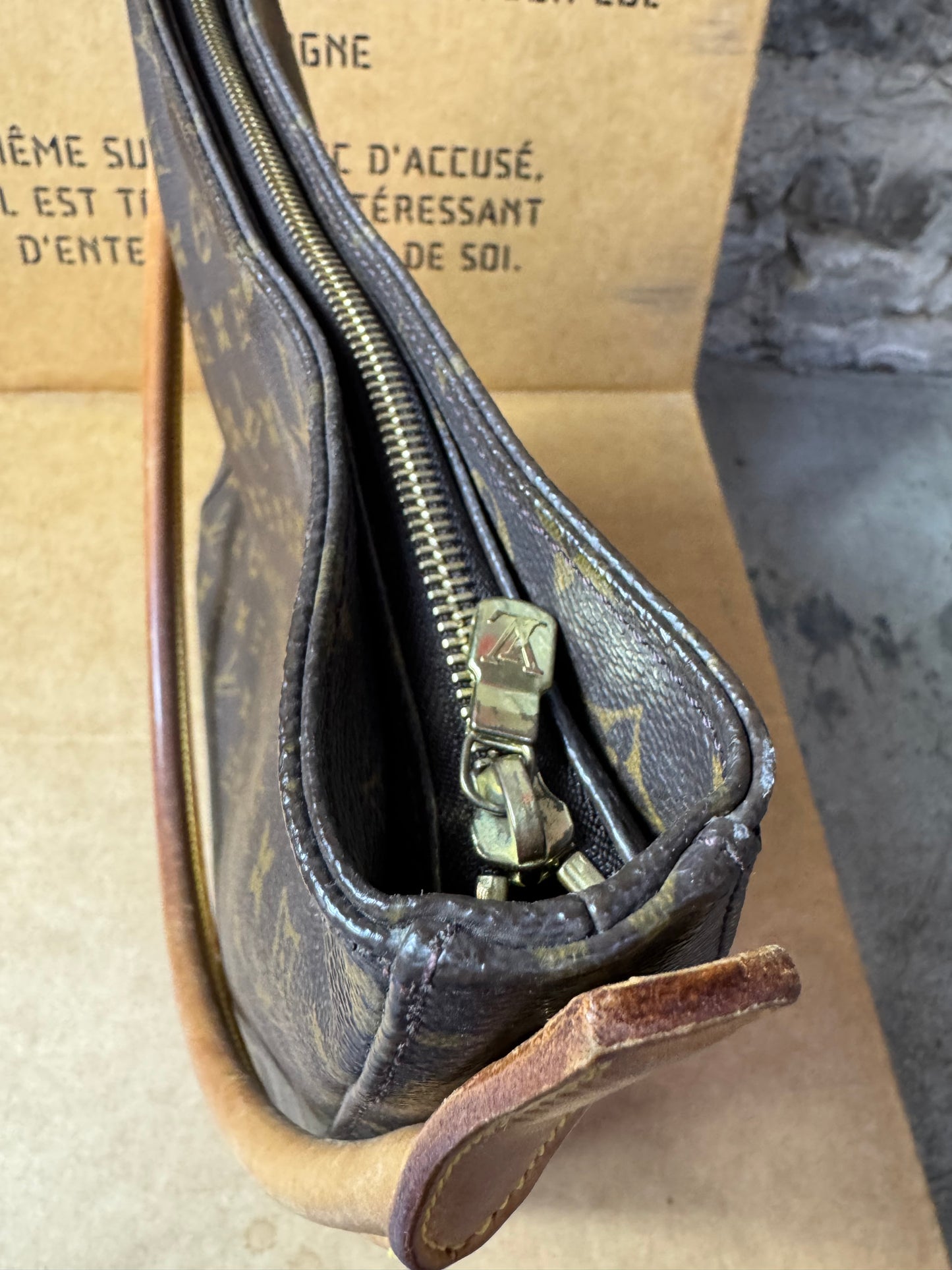 Louis Vuitton Looping GM – Monogram Canvas