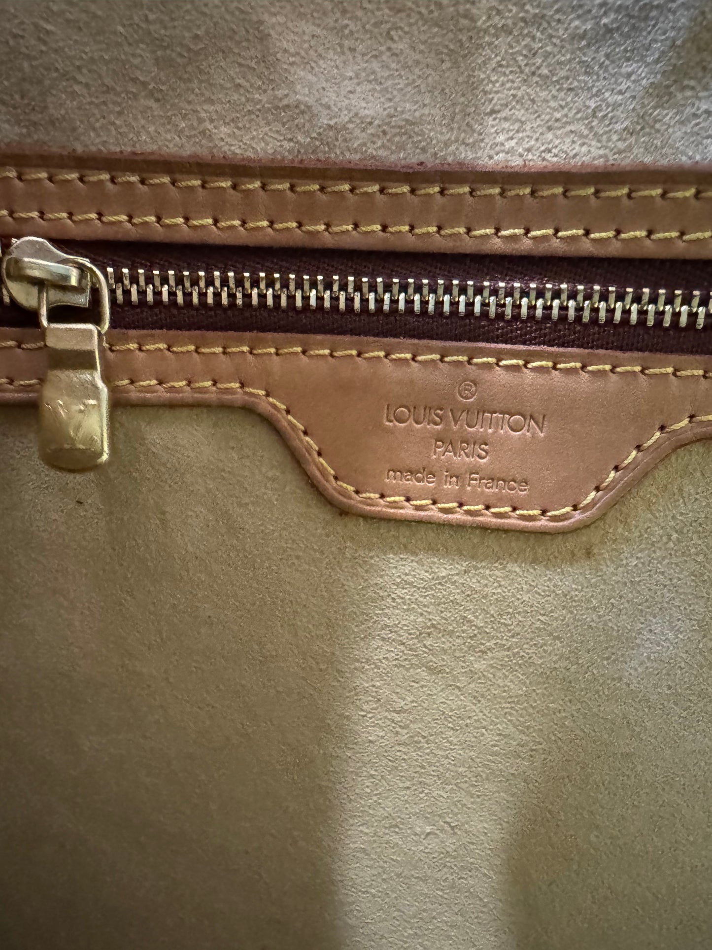 Louis Vuitton Looping GM – Monogram Canvas