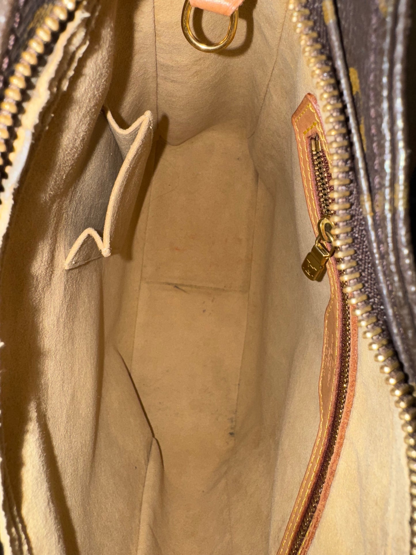 Louis Vuitton Looping GM – Monogram Canvas