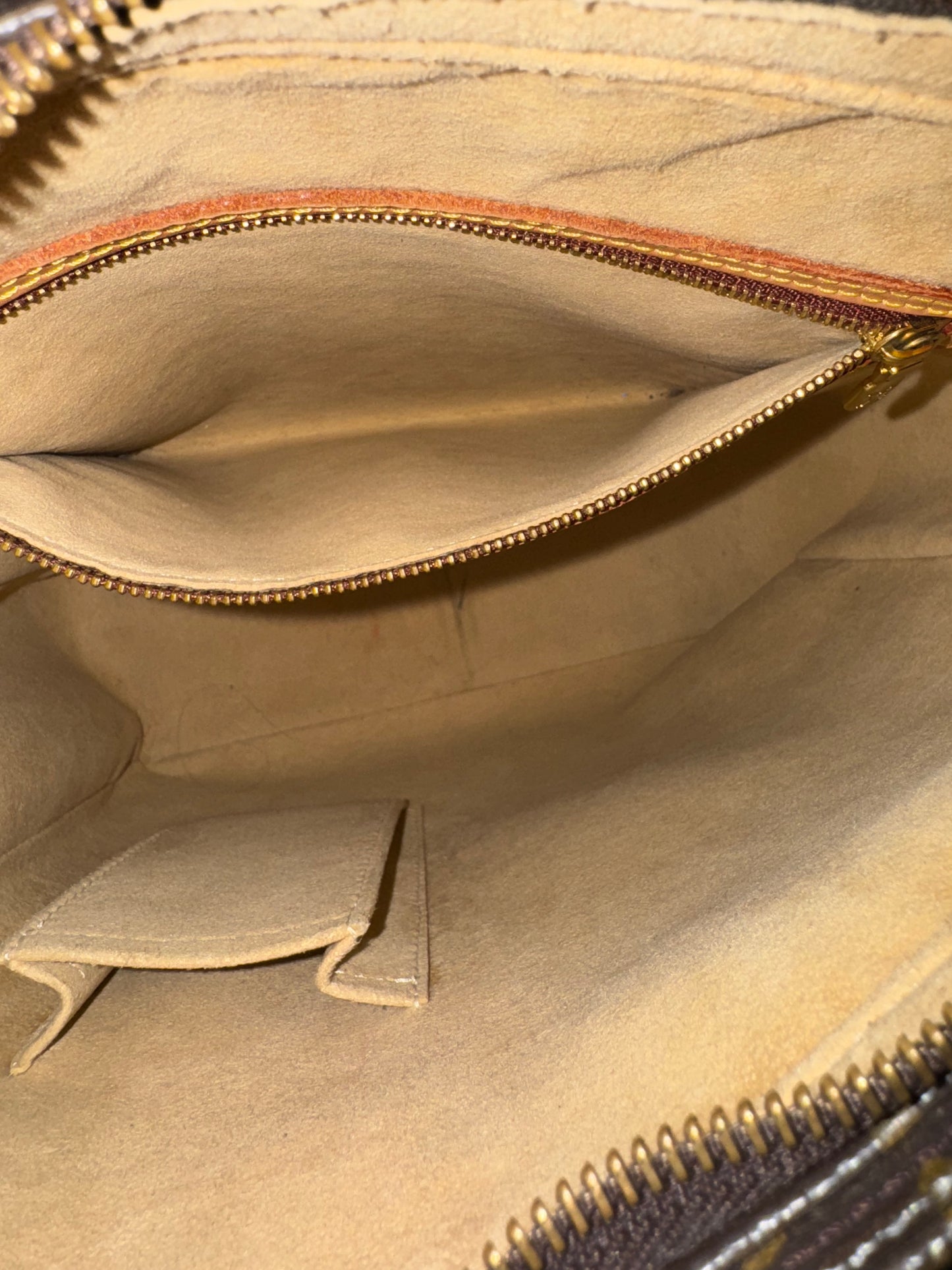 Louis Vuitton Looping GM – Monogram Canvas