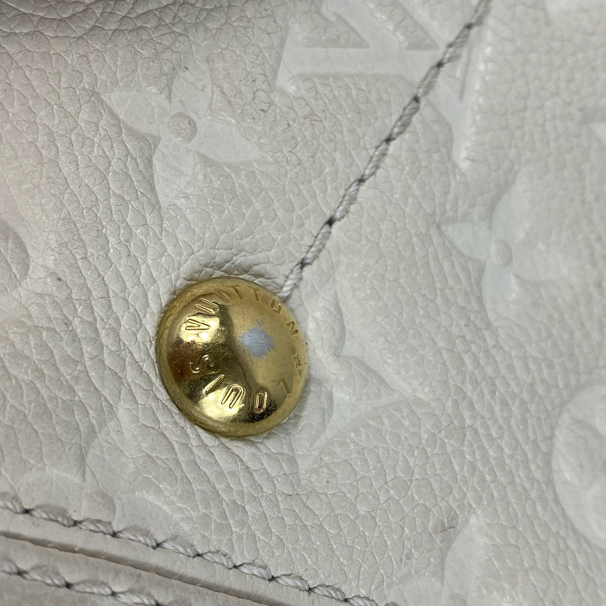 Louis Vuitton Artsy GM – Monogram Empreinte Leder Creme