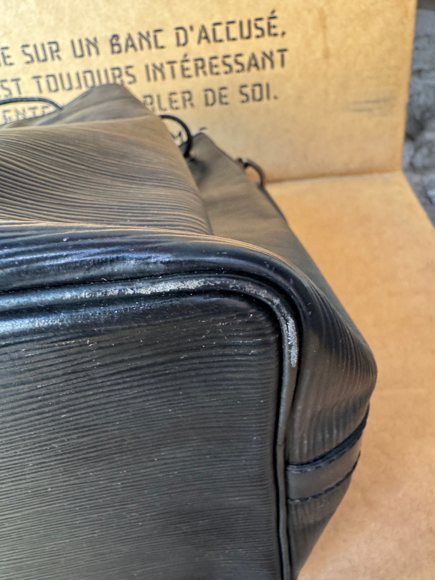 Louis Vuitton Sac Noe Petit Epi Leder schwarz