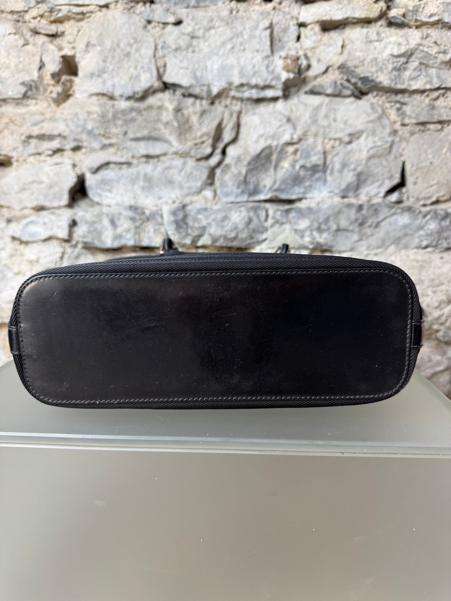 Gucci Bamboo Bullet Handtasche – Schwarz