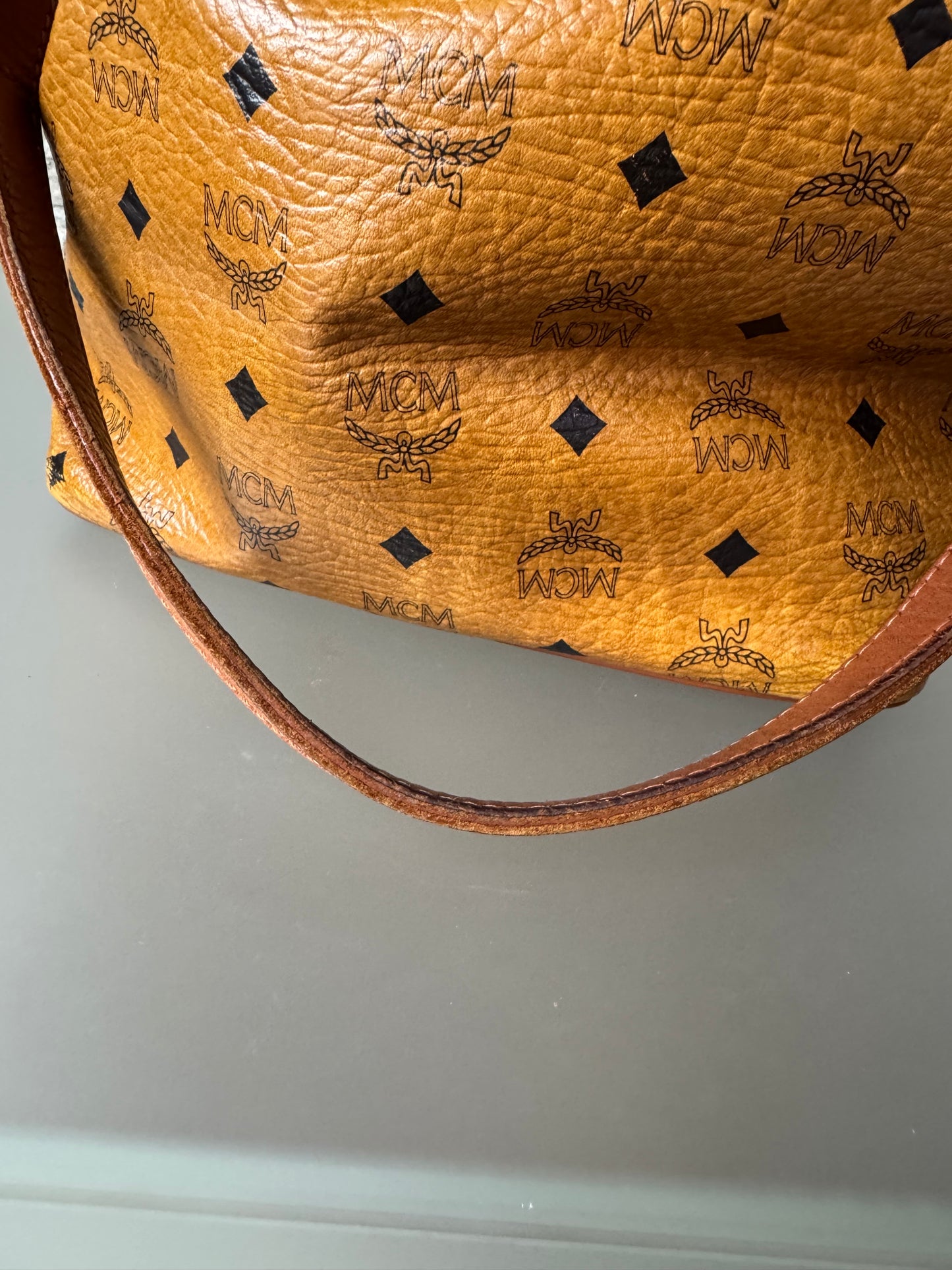 MCM Vintage Bucket Bag – Cognac Visetos Canvas