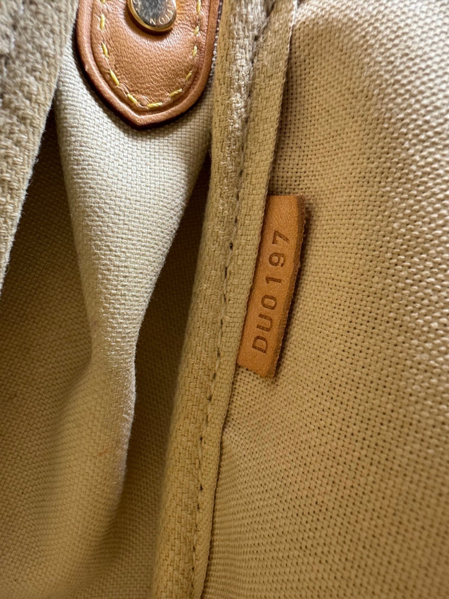 Louis Vuitton Favorite MM – Damier Azur - BagAffair