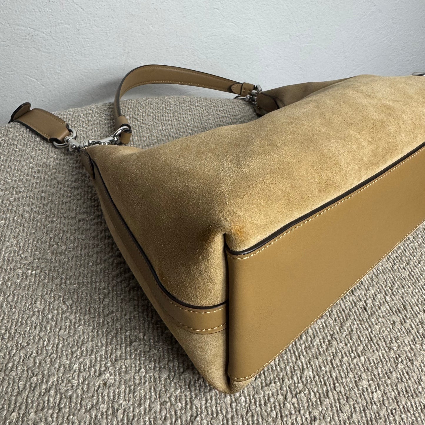 Coach Juliet Schultertasche Wildleder