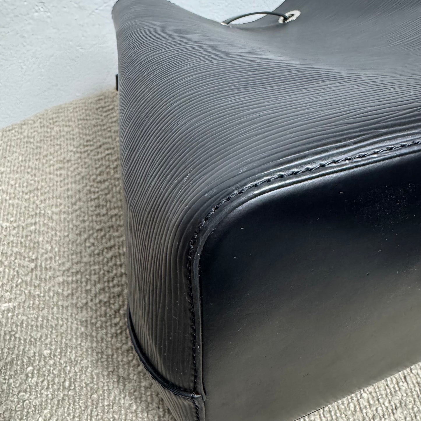 Louis Vuitton Néonoé Epi Leder
