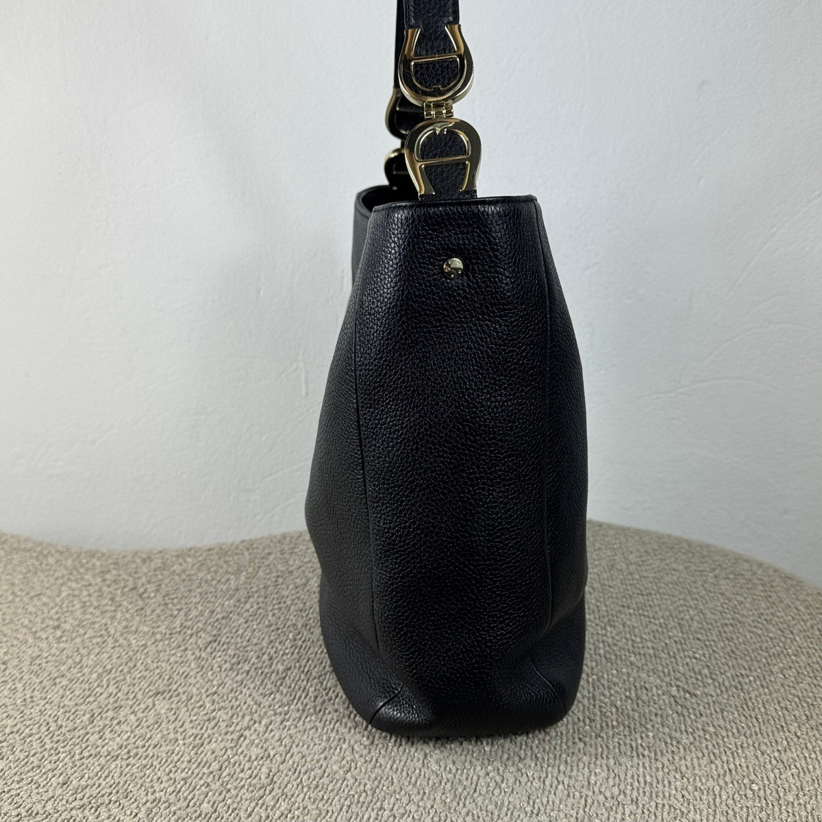 Aigner Hobo Bag – Schwarzes Leder