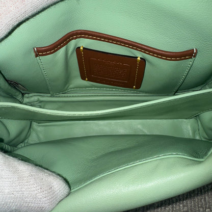 Coach Pillow Tabby 18 Leder Grün