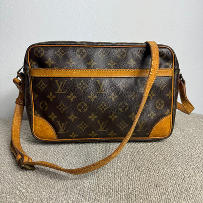 Louis Vuitton Trocadéro 30 Monogram