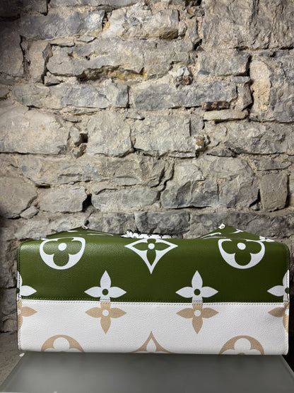 Louis Vuitton Onthego GM – Giant Monogram Limited Edition