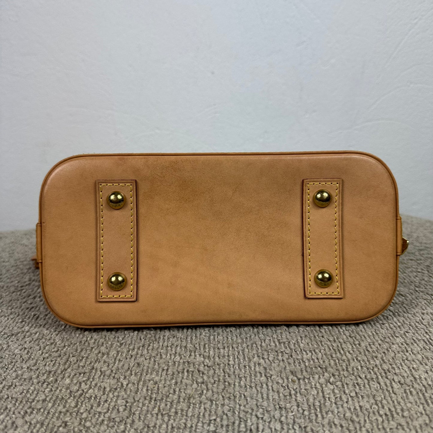 Louis Vuitton Alma BB – Monogram Canvas