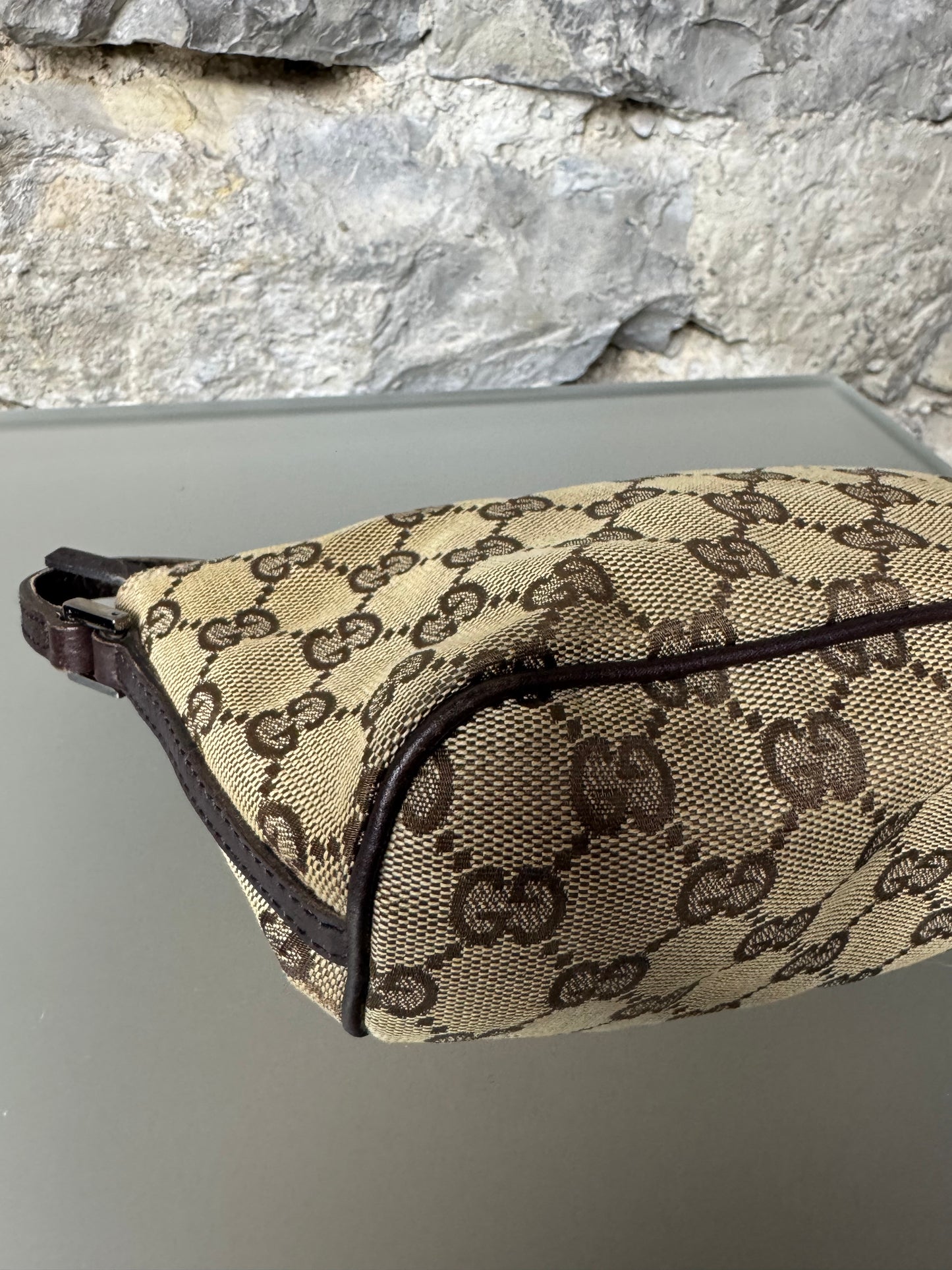 Gucci Boat Pochette GG Canvas 07198