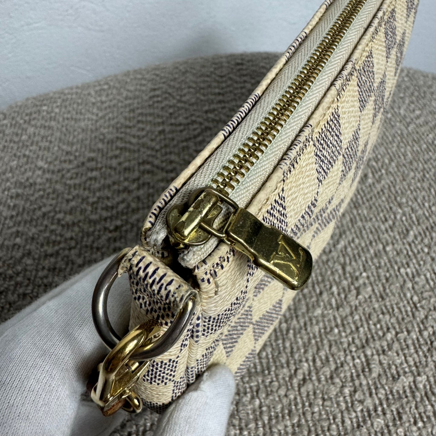 Louis Vuitton Pochette Accessoires Damier Azur Canvas