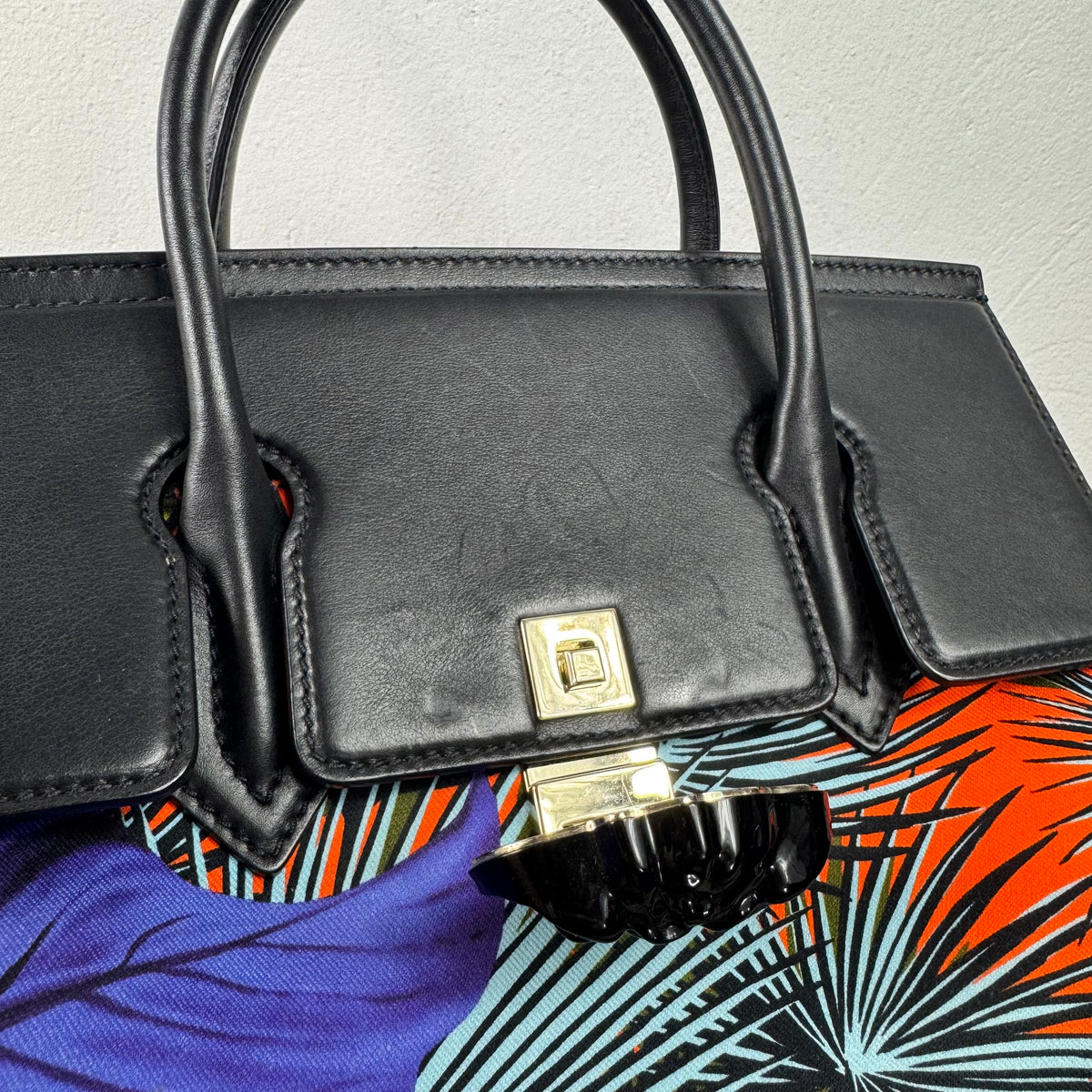 Versace La Medusa Large Top Handle Bag – Schwarz / Multicolor