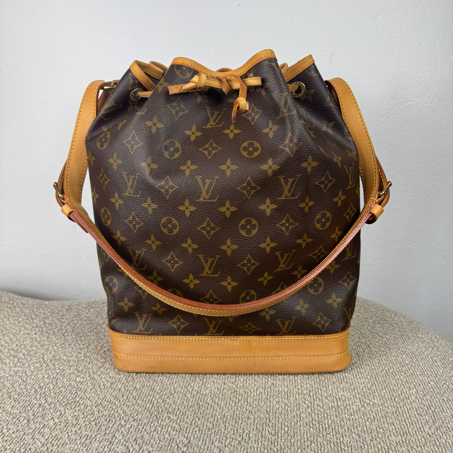 Louis Vuitton Sac Noé Grande – Monogram Canvas