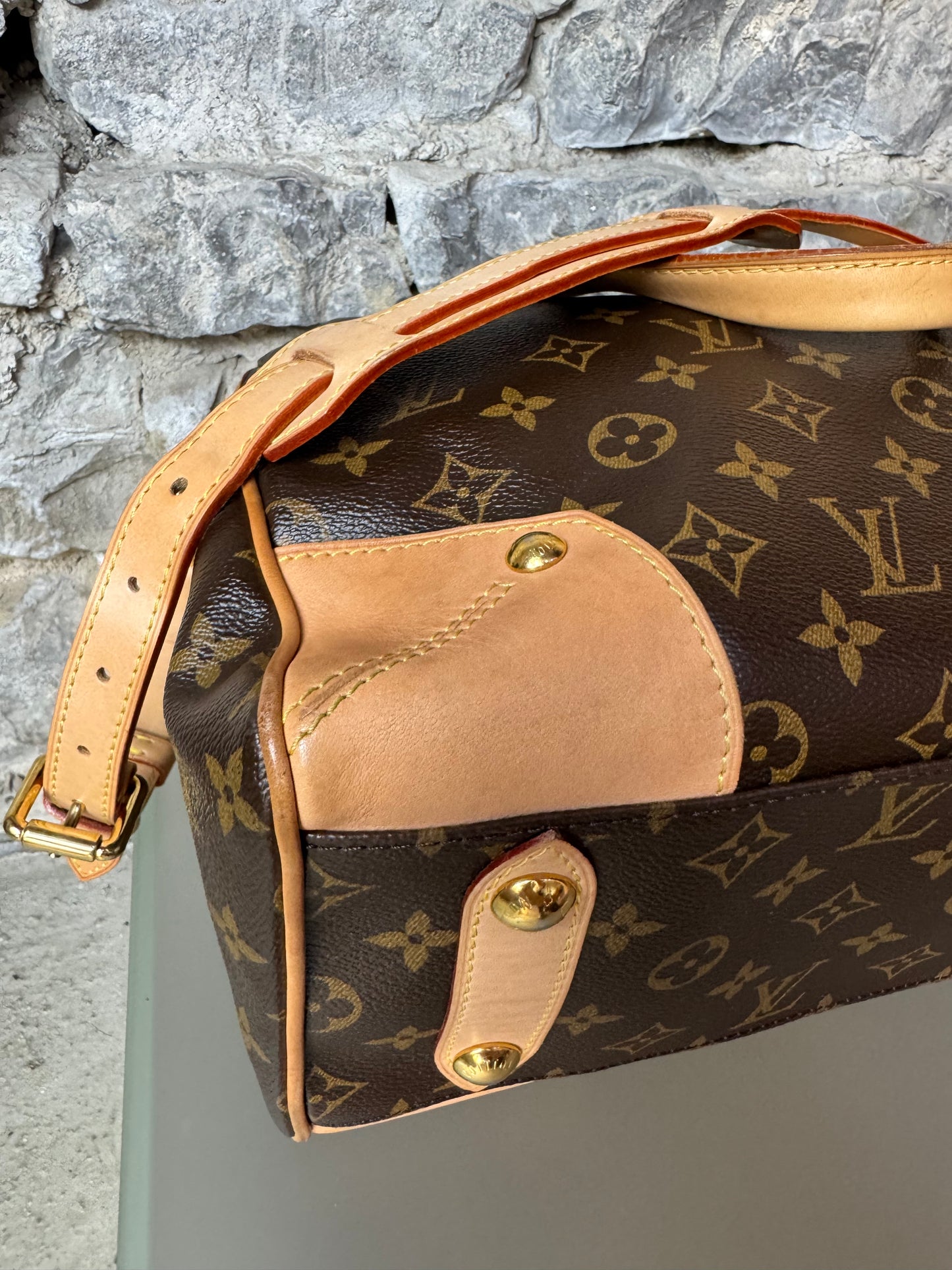 Louis Vuitton Retiro Monogram