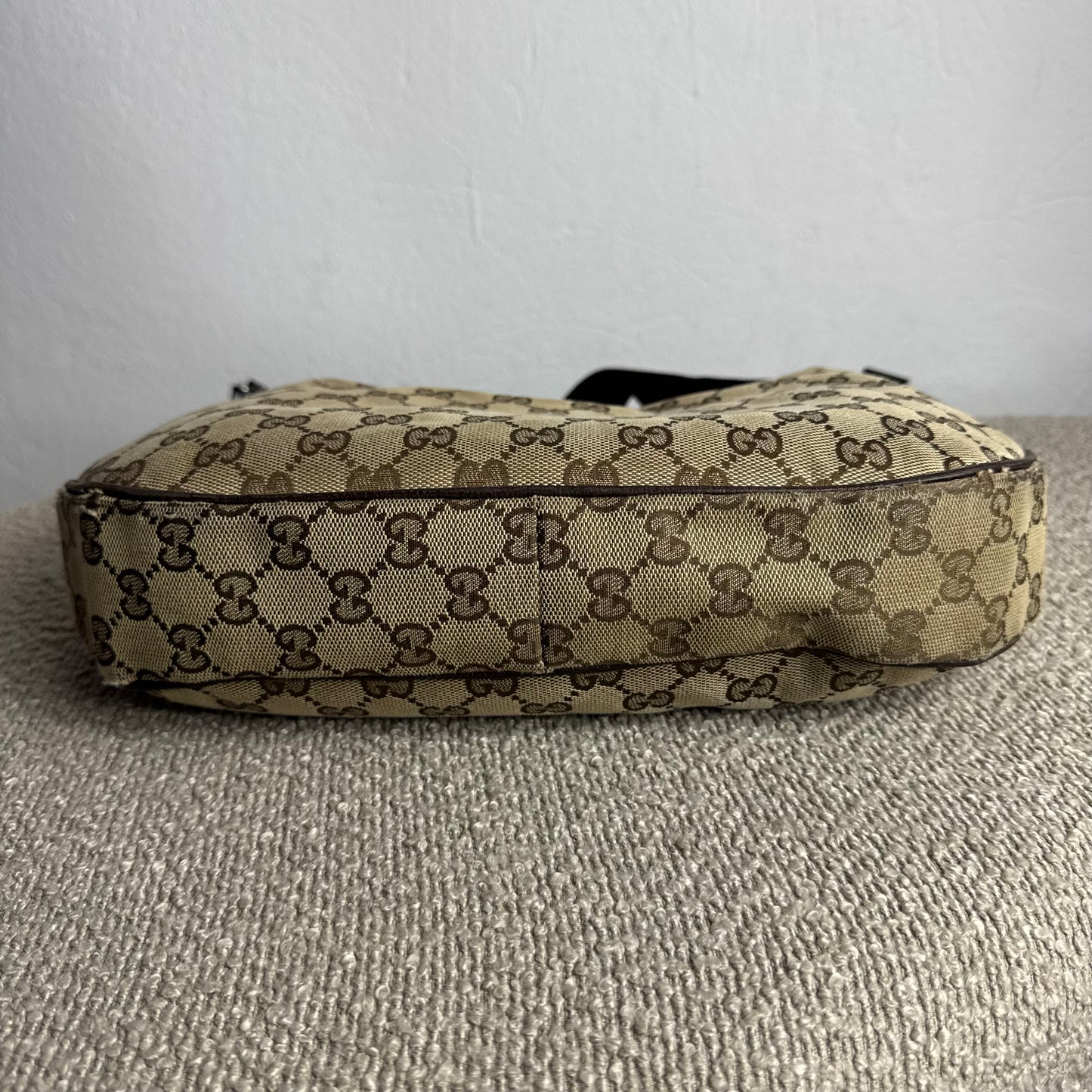 Gucci GG Canvas Hobo Schultertasche – Braun