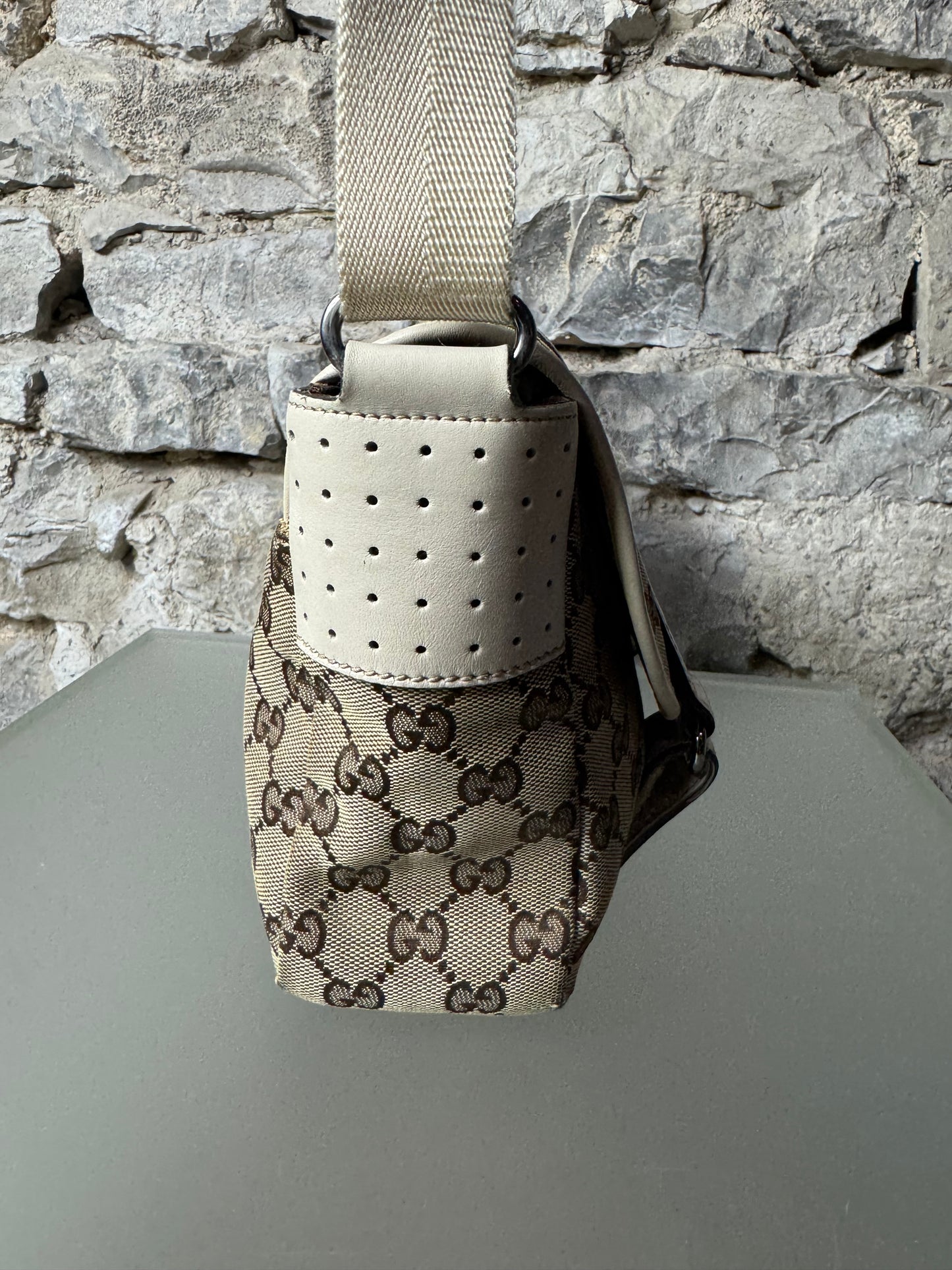 Gucci GG Canvas 145858