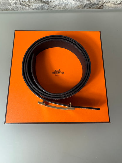 Hermès Wendegürtel – Schwarz/Braun mit goldfarbener H-Schnalle