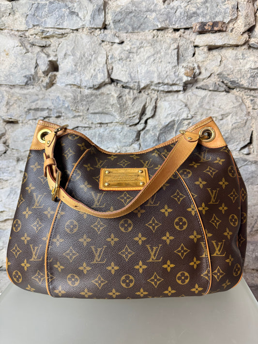 Louis Vuitton Galliera PM Monogram