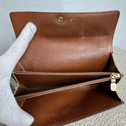 Louis Vuitton Sarah Wallet – Monogram Canvas (MI0962)