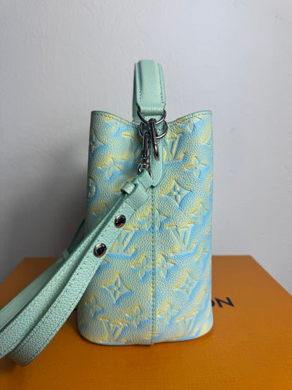 Louis Vuitton Néonoé BB – Monogram Empreinte „Summer Stardust“