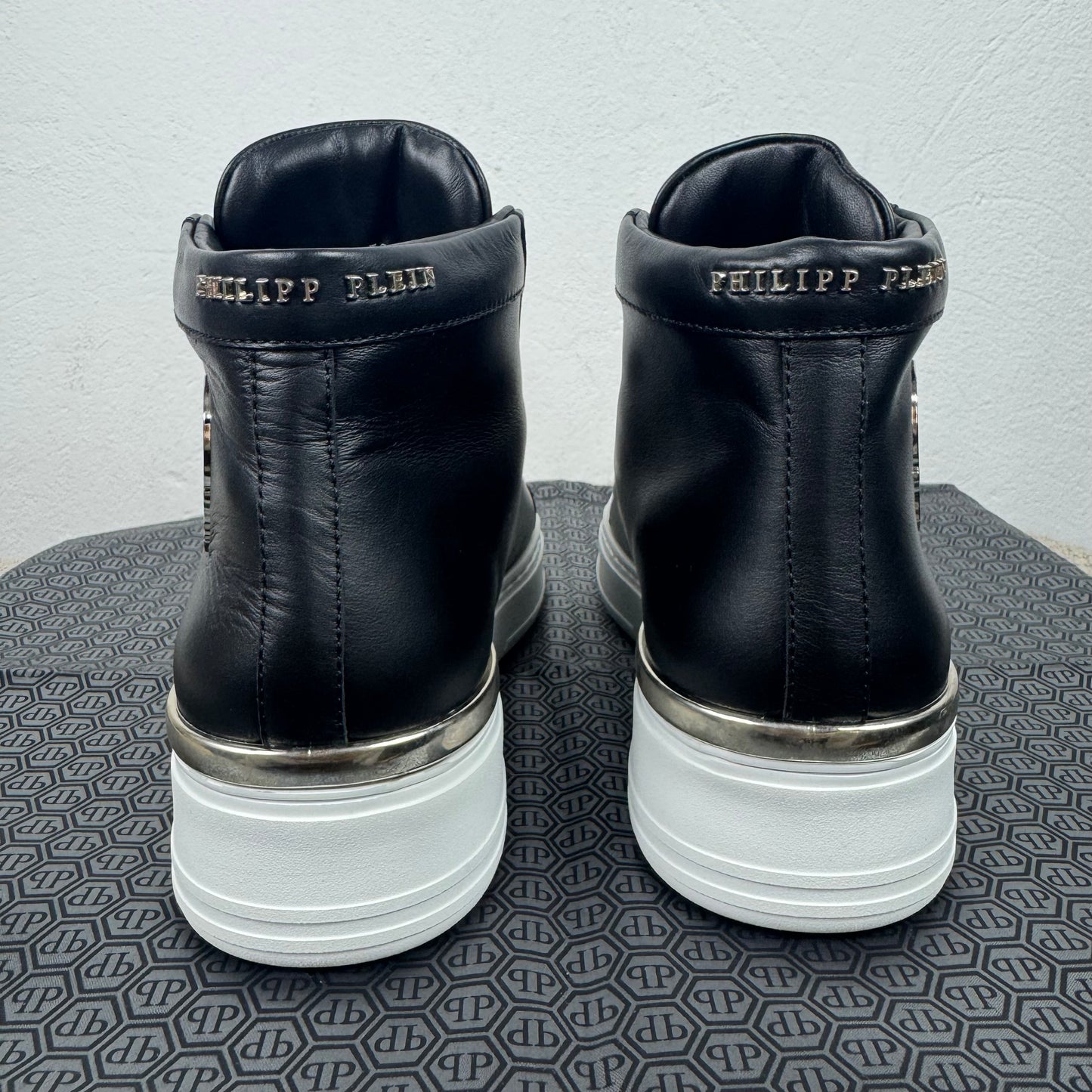Philipp Plein High Top Skull Sneaker – Schwarz Gr. 38