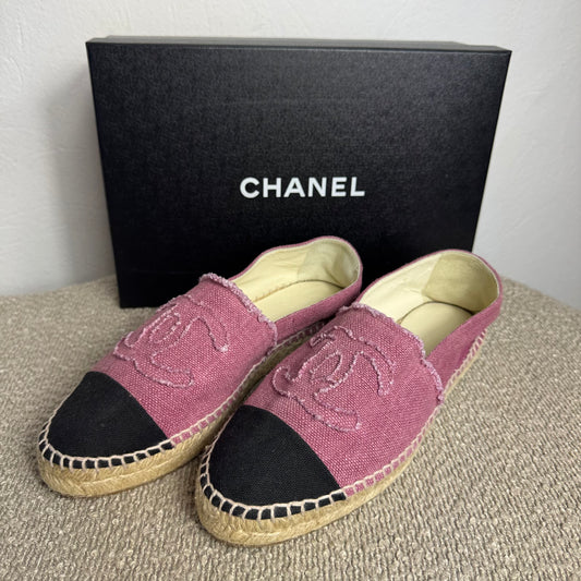 Chanel Espadrilles Canvas/Stoff in Pink mit schwarzer Zehenkappe Gr. 40