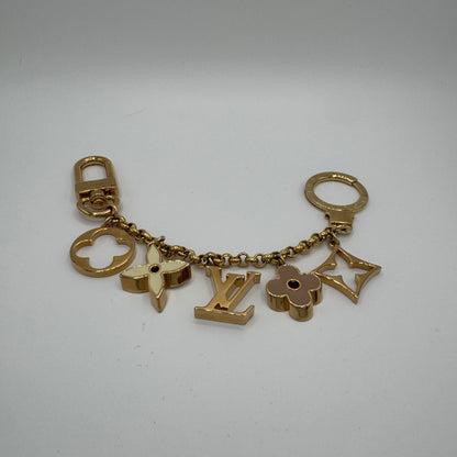 Louis Vuitton Fleur de Monogram Taschenschmuck mit Kette