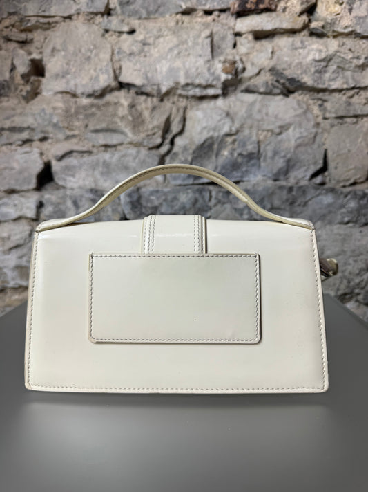 Jacquemus Le Bambino – Lackleder Weiß