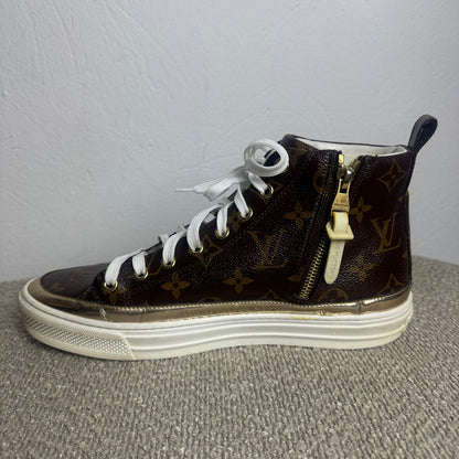 Louis Vuitton Stellar High-Top Sneaker Monogram Canvas – Gr. 39