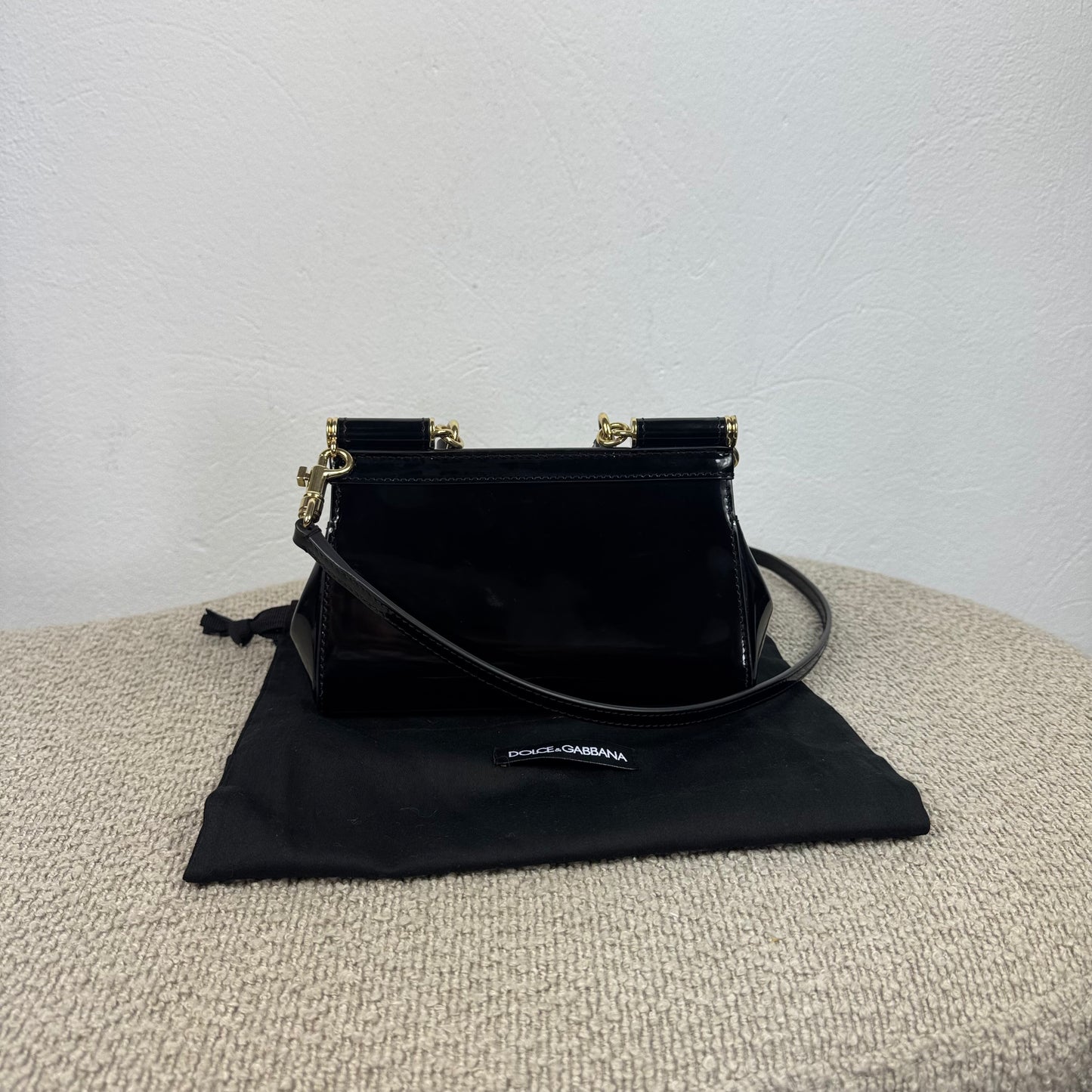 Dolce & Gabbana Mini Sicily – Schwarzes Lackleder