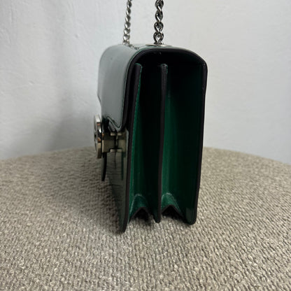 Gucci Green Small Patent Interlocking GG Crossbody Grün