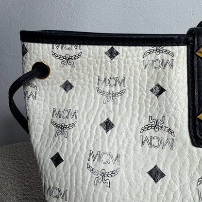 MCM Liz Reversible Shopper Medium Visetos Weiß