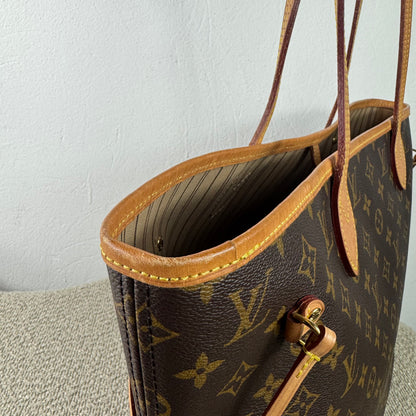 Louis Vuitton Neverfull MM – Monogram Canvas
