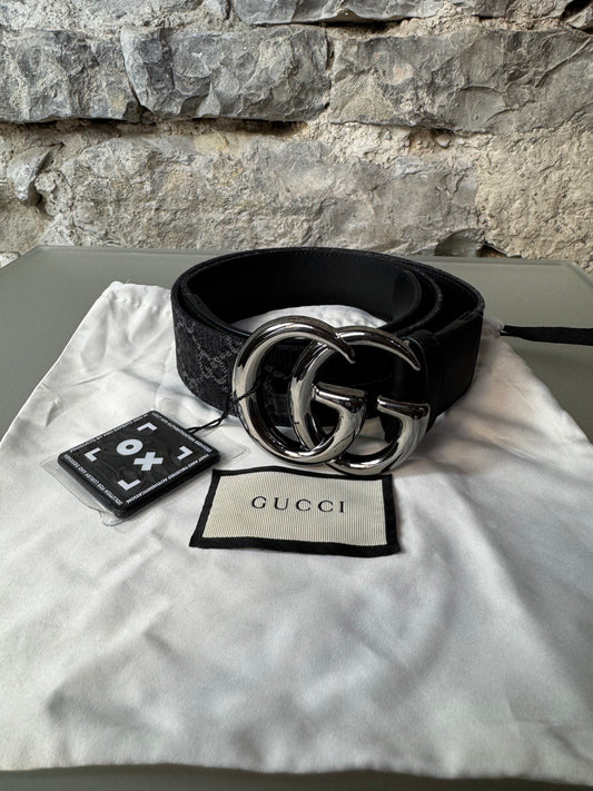 Gucci Marmont Gürtel GG Supreme Canvas 85 cm