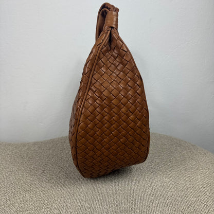 Bottega Veneta Intrecciato Nappa Hobo Bag – Braun