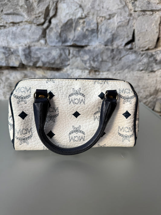 MCM Mini Handtasche – Weiß