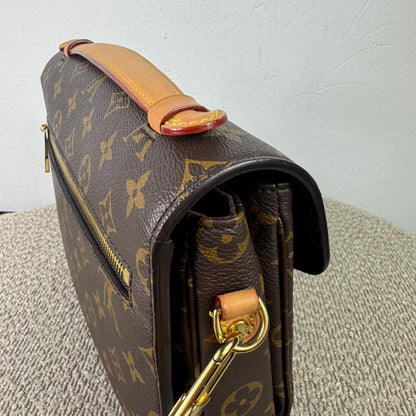 Louis Vuitton Pochette Métis – Monogram Canvas