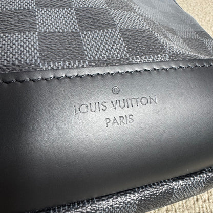 Louis Vuitton Avenue Sling Bag – Damier Graphite Giant
