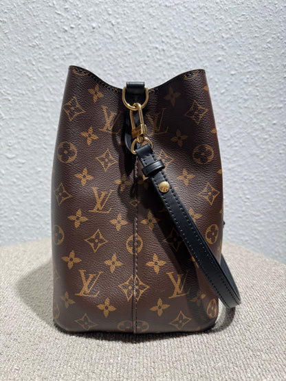 Louis Vuitton NéoNoé Monogram – Schwarz
