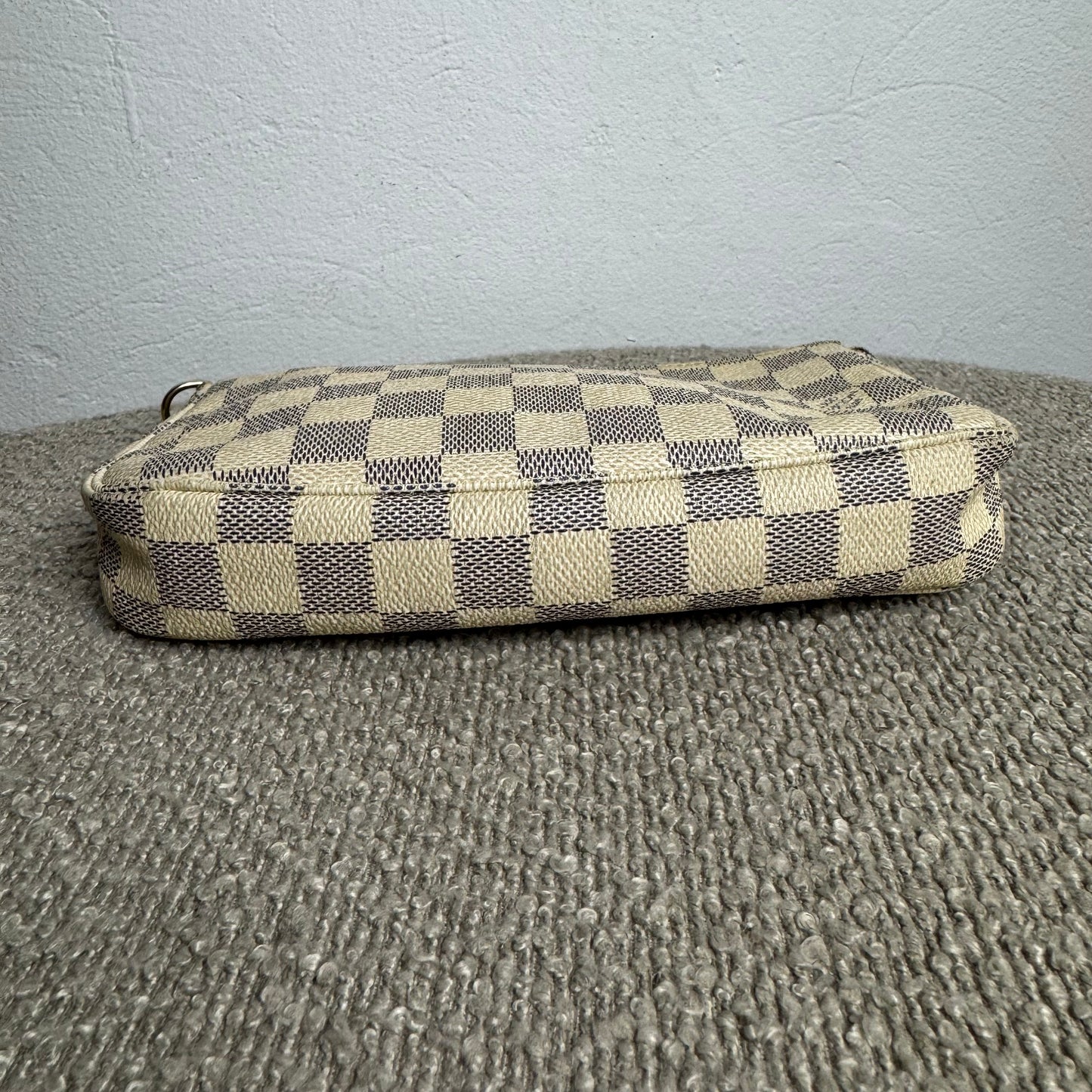 Louis Vuitton Pochette Accessoires Damier Azur Canvas