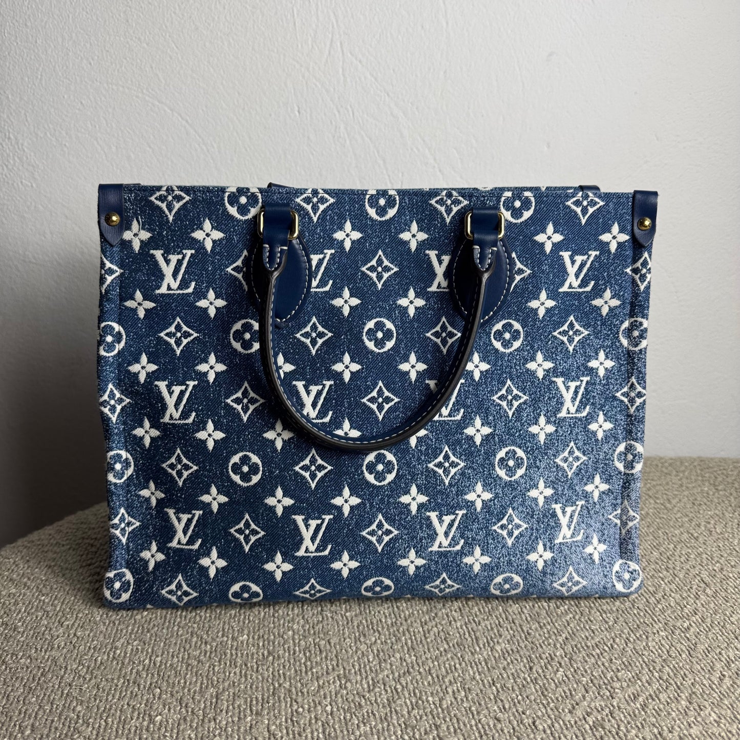 Louis Vuitton OnTheGo MM – Monogram Jacquard Denim