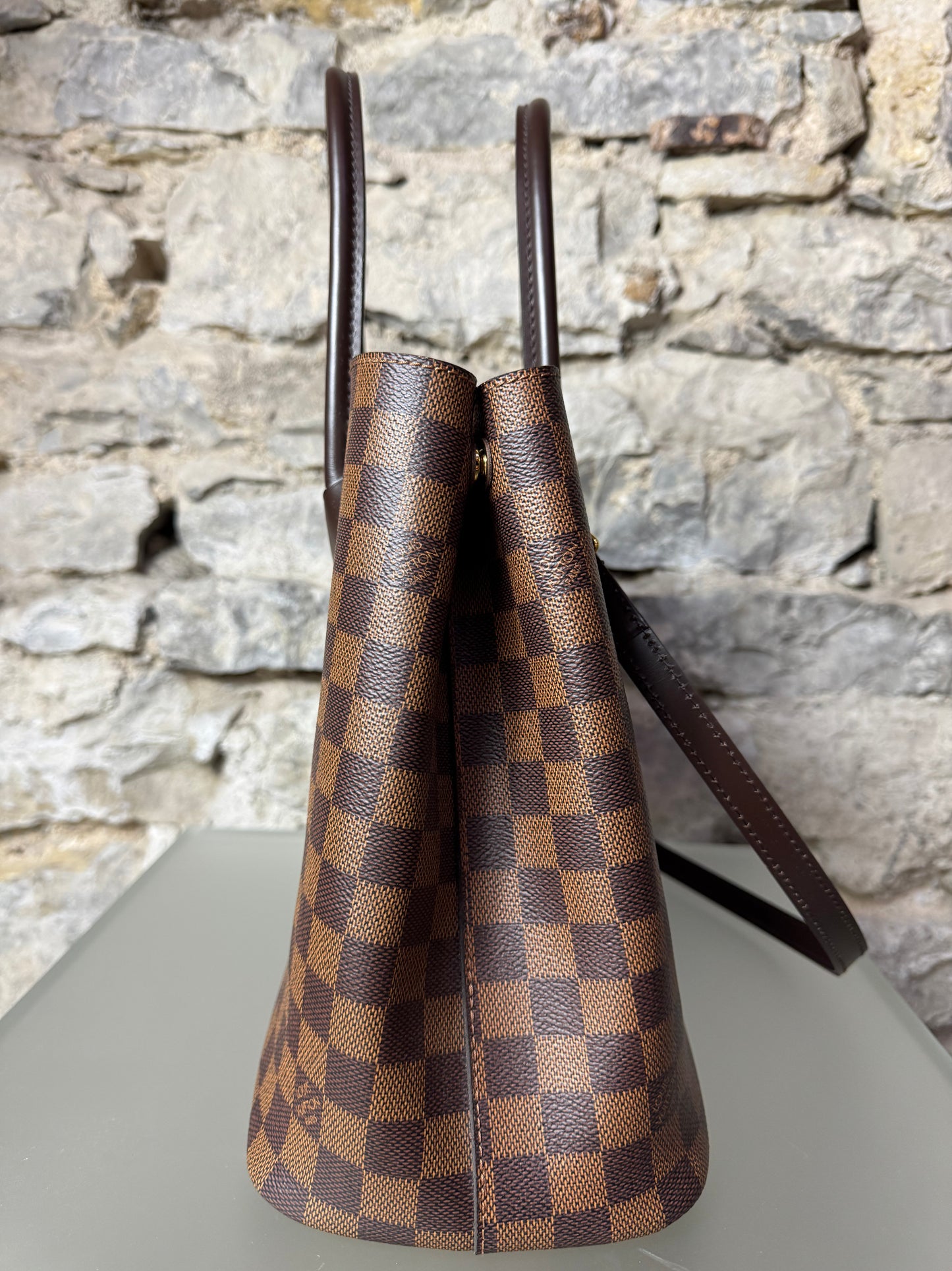 Louis Vuitton Kensington