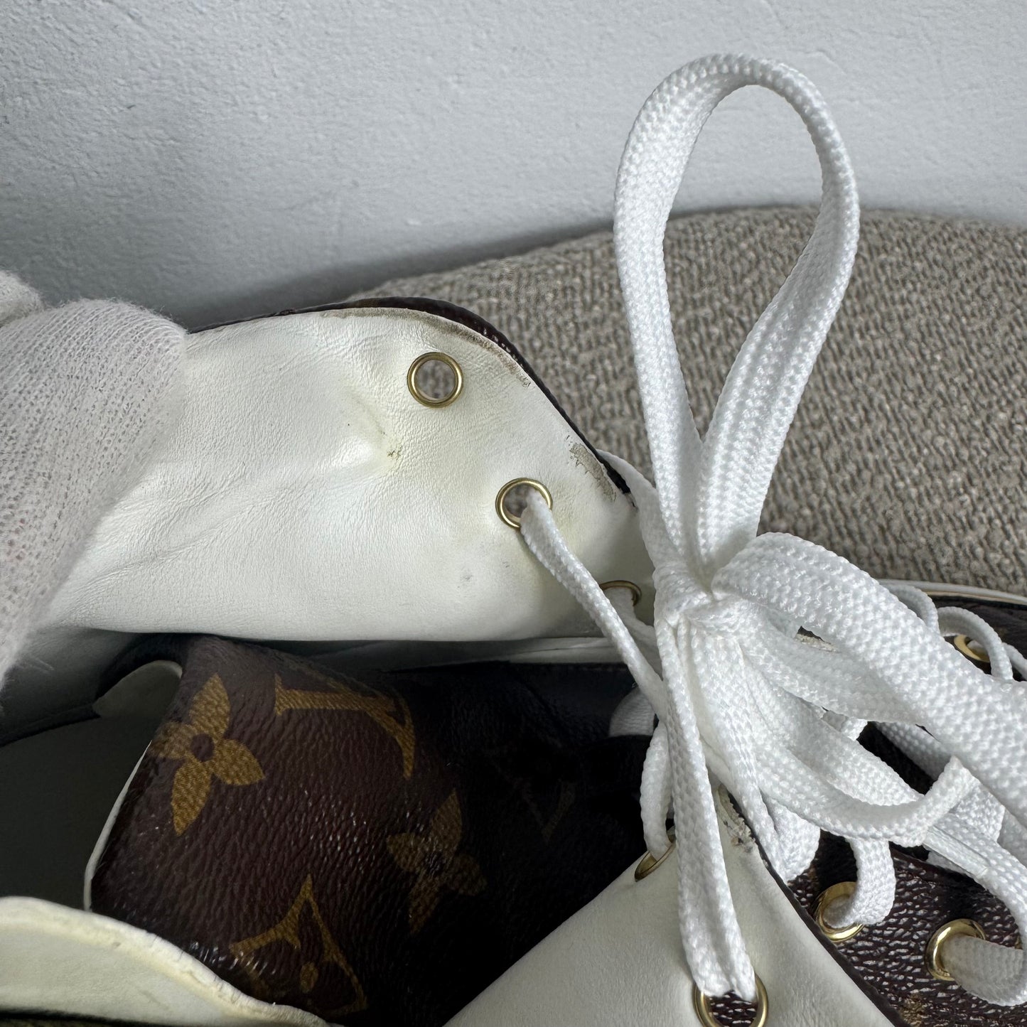 Louis Vuitton Stellar High-Top Sneaker Monogram Canvas – Gr. 39