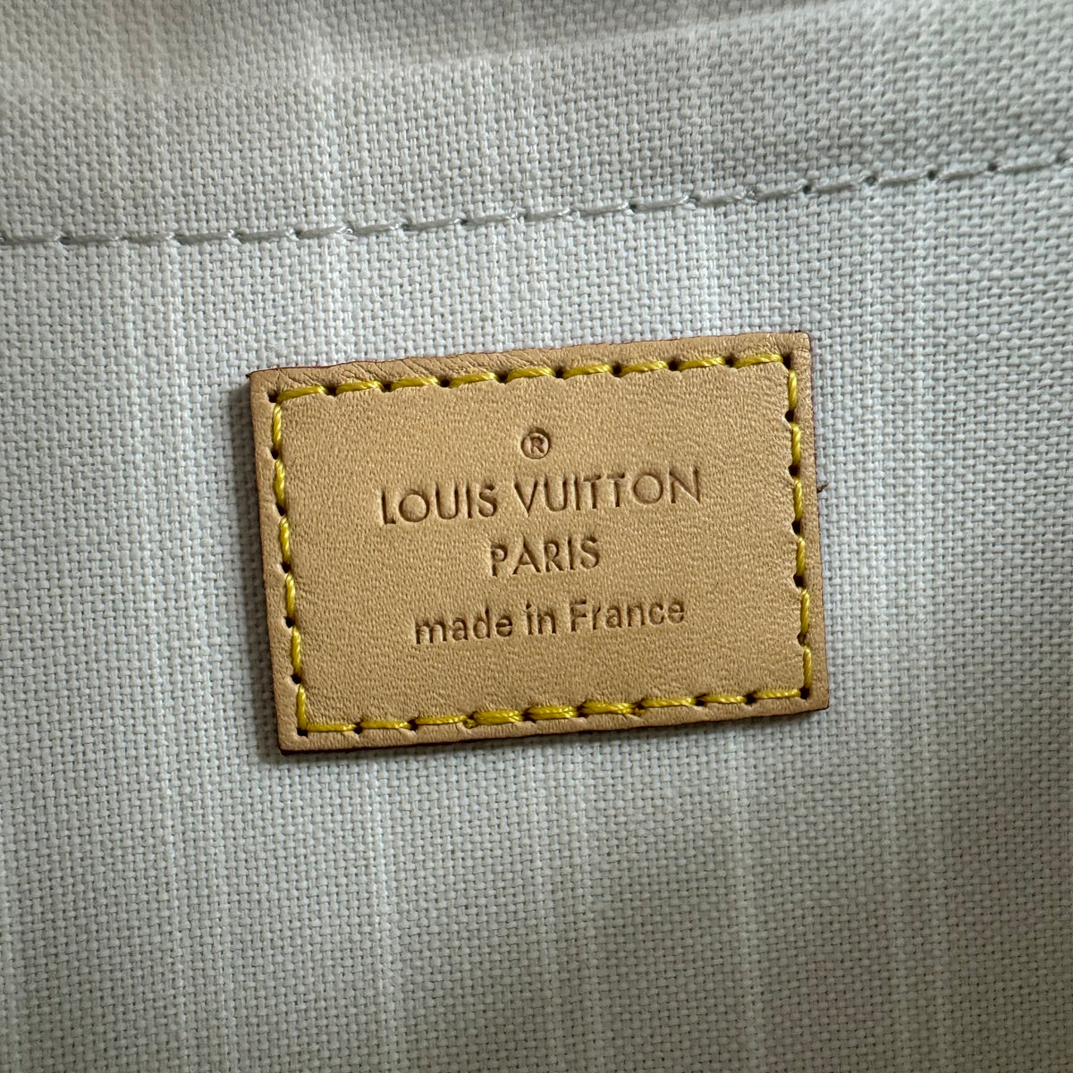 Louis Vuitton Multi Pochette Accessoires – By The Pool Special Edition